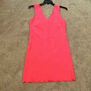 Lily Pulitzer Mikayla Shift Dress. Hot pink scalloped hems!!!